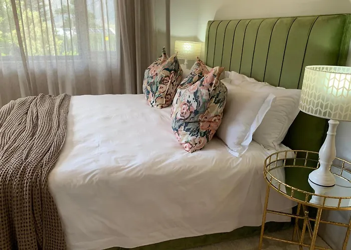 Banhoek Corner Guesthouse