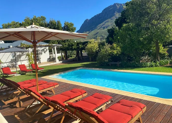 Banhoek Corner Guesthouse